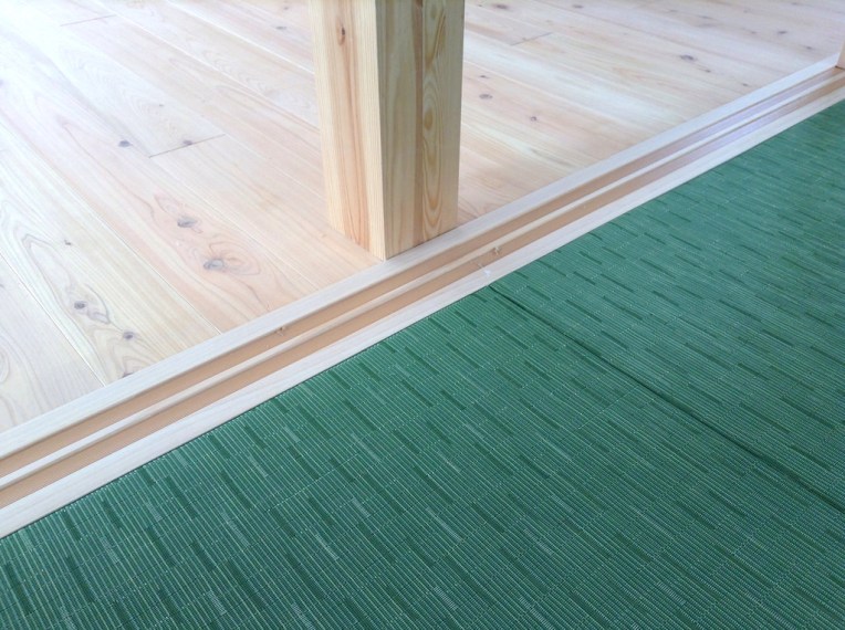 モダンなテキスタイルの畳