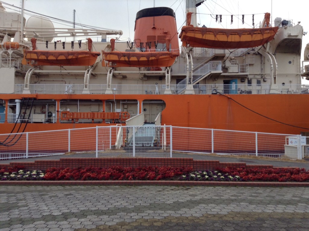 南極観測船ふじ