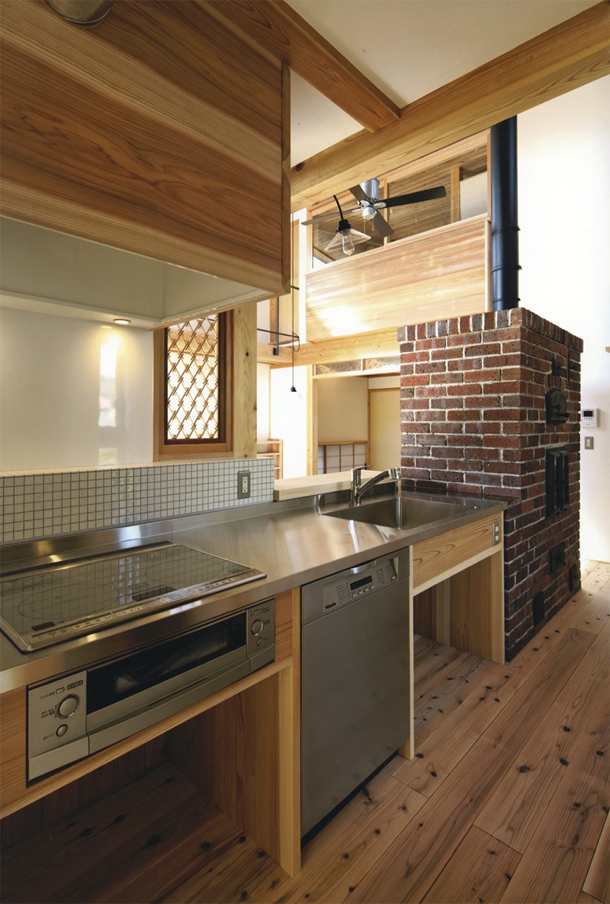 キッチン廻り｜滋賀県大津市の住まい ｜庄司洋建築設計事務所