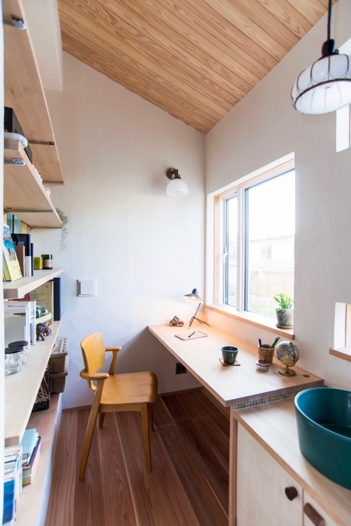 書斎コーナー｜兵庫の住まい｜庄司洋建築設計事務所