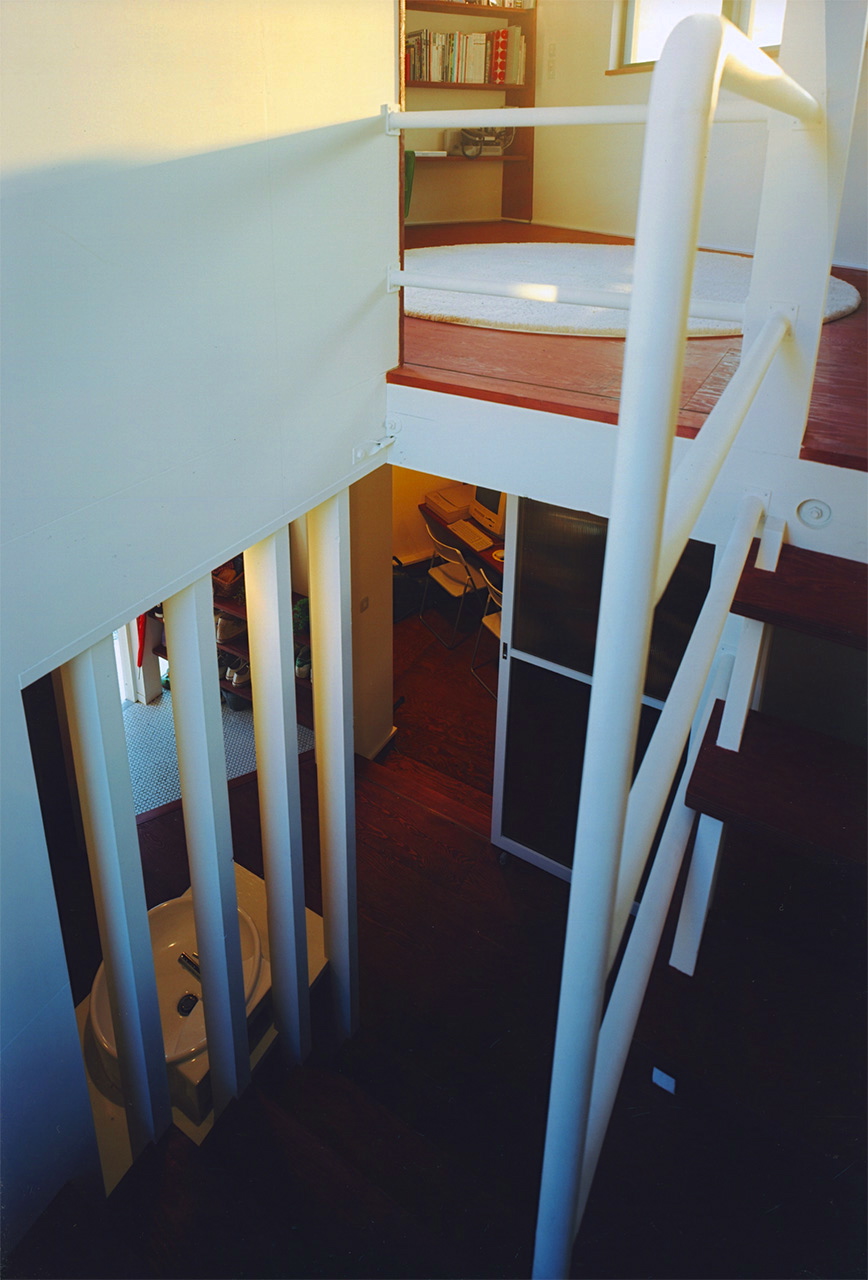 階段スペース｜兵庫県洲本市の住宅｜庄司洋建築設計事務所