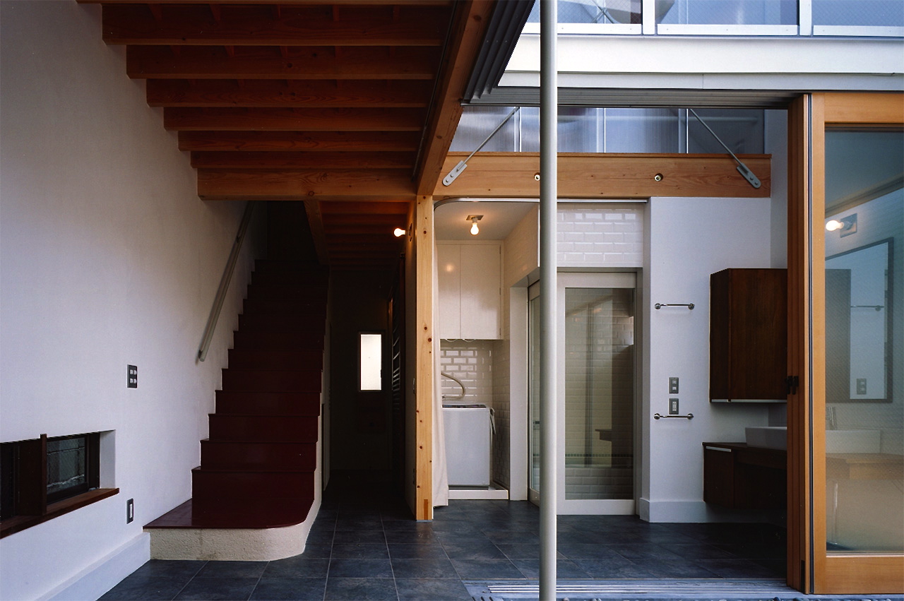 １階水廻り｜兵庫県神戸市の木造住宅｜庄司洋建築設計事務所