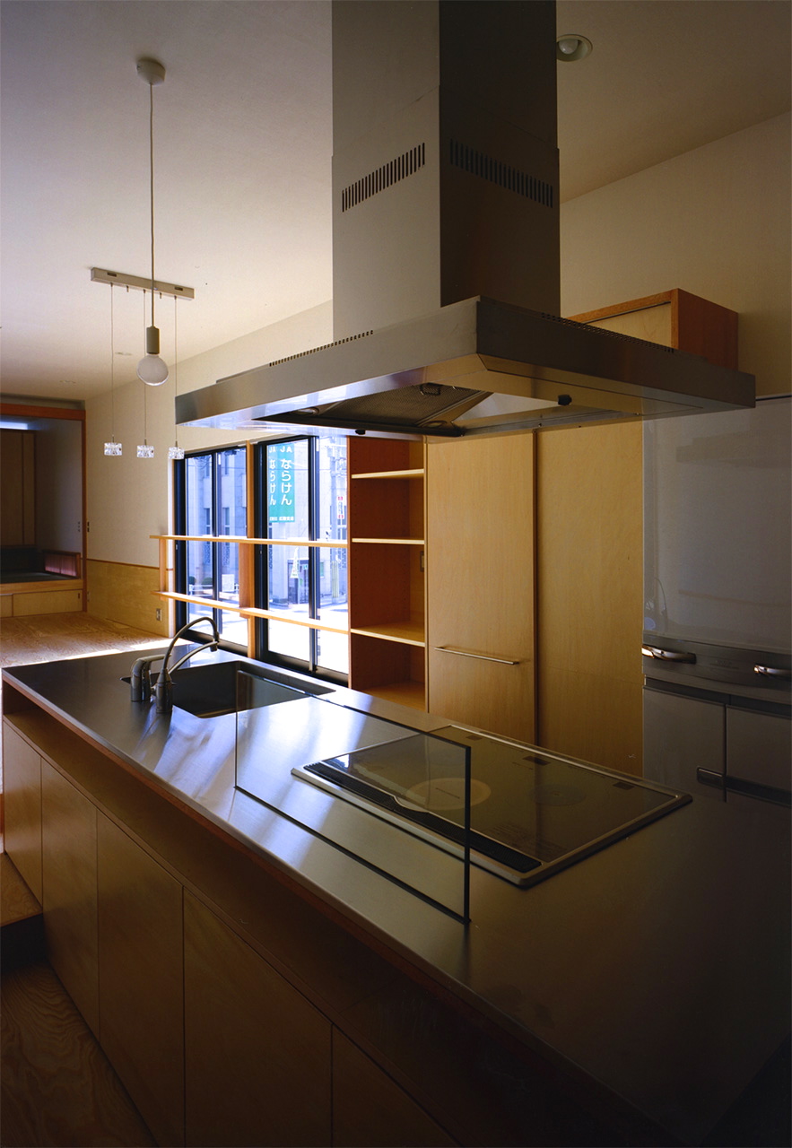 キッチン|奈良の写真館・住宅|庄司洋建築設計事務所