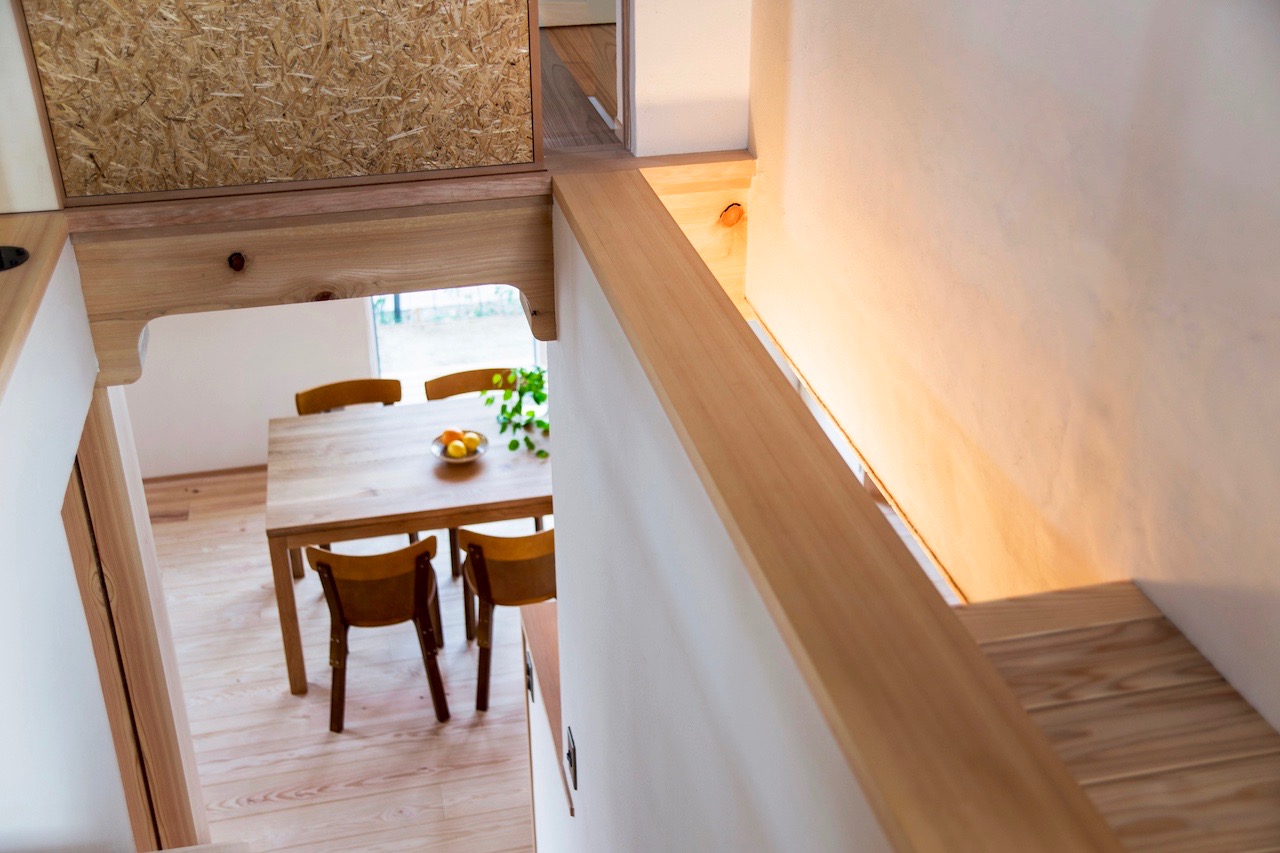 階段からの見下ろし｜兵庫の住まい｜庄司洋建築設計事務所