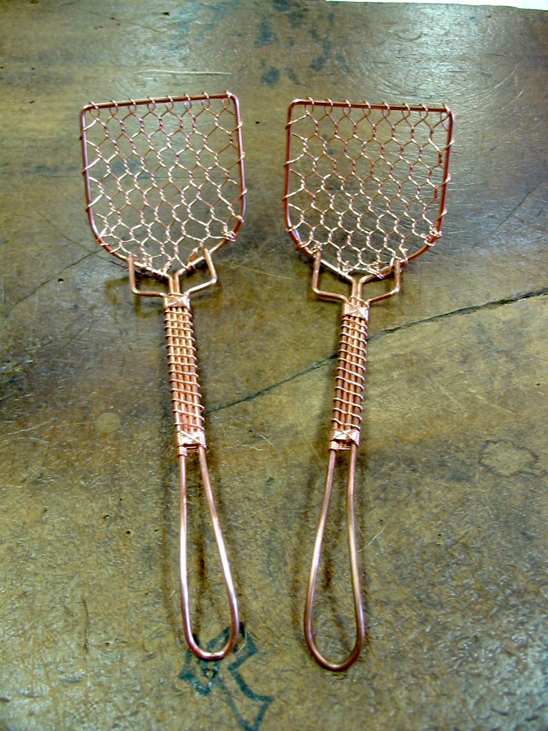 左側は私が編みました