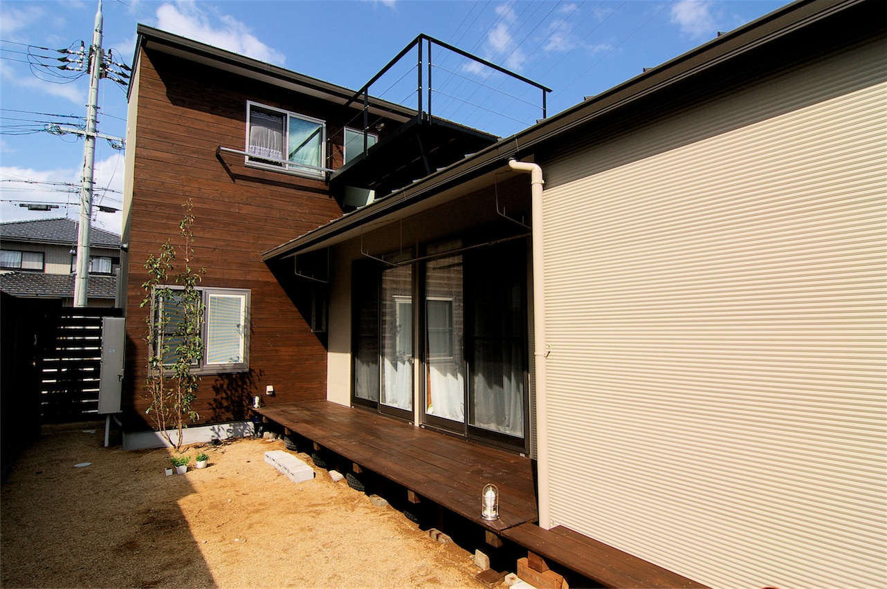 庭側の外観｜滋賀県大津市の住宅｜庄司洋建築設計事務所