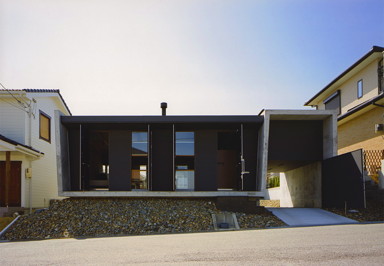 正面南外観（建具開口時）｜兵庫県神戸市のコンクリート住宅｜庄司洋建築設計事務所